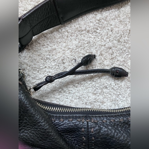 Cole Haan black leather hobo - Picture 5 of 11